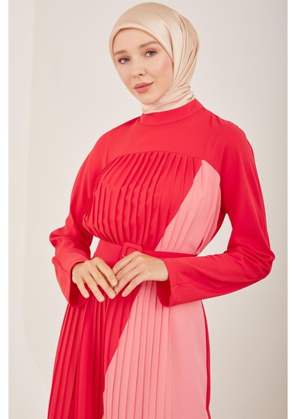 Iki Renkli Pliseli Elbise 23Y9675 Kiraz fırsatları