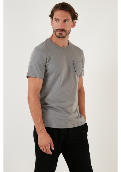 % 100 Pamuklu Slim Fit Bisiklet Yaka Cepli T Shirt Erkek T Shirt 5902000 fiyatları