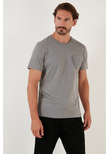 % 100 Pamuklu Slim Fit Bisiklet Yaka Cepli T Shirt Erkek T Shirt 5902000 fırsatları