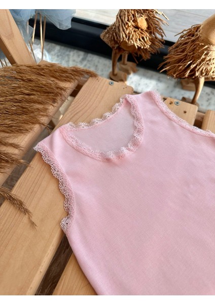 Kız Bebek 4 Lü Paket Dantelli Body ve Zıbın