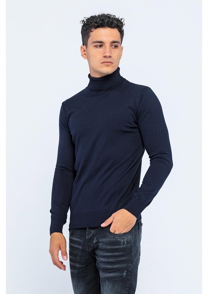 Erkek Regular Fit Uzun Kollu Boğazlı Kazak modelleri
