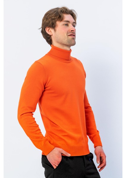 Erkek Regular Fit Uzun Kollu Boğazlı Kazak modelleri