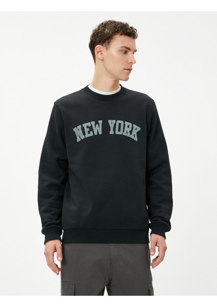 Kolej Sweatshirt Şehir Baskılı Bisiklet Yaka Uzun Kollu modelleri