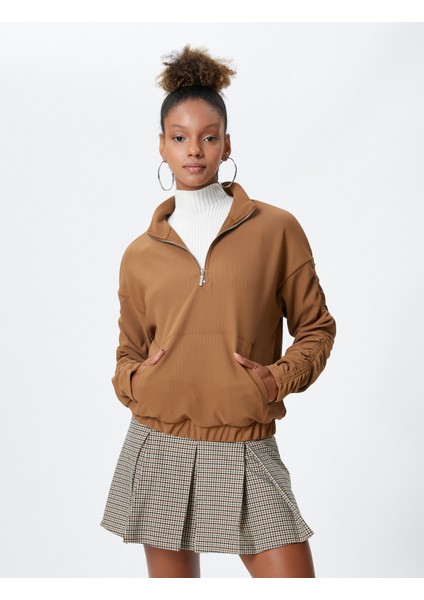 Yarım Fermuarlı Sweatshirt Kanguru Cepli Büzgü Detaylı Dik Yaka