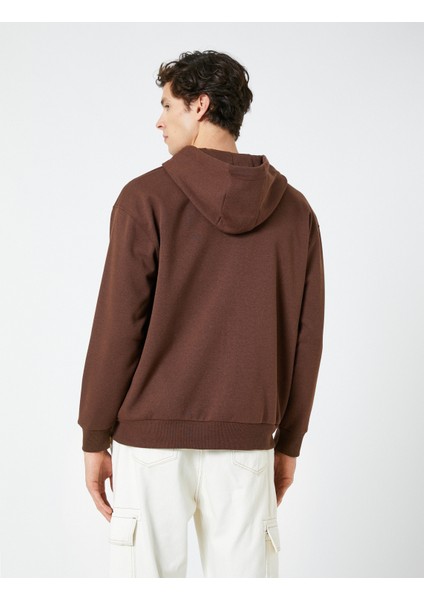 Fermuarlı Sweatshirt Kapşonlu Cep Detaylı Etiket Baskılı