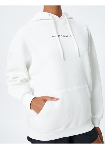 Spor Kapüşonlu Sweatshirt Baskılı Kanguru Cepli modelleri