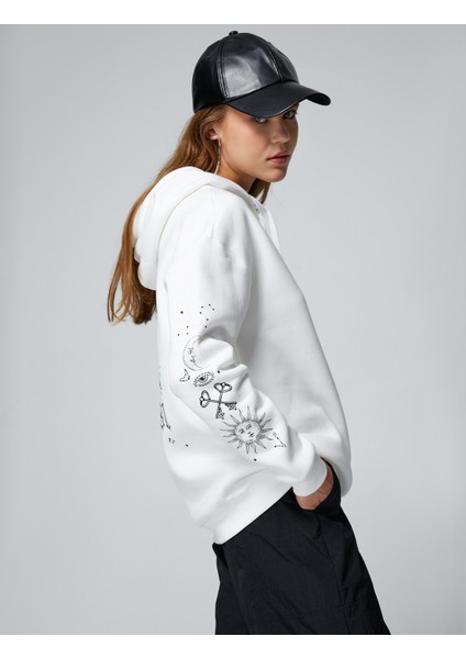Oversize Sweatshirt Kapüşonlu Baskılı Uzun Kollu