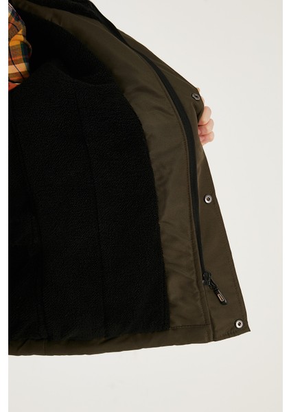 Fermuarlı Cepli Kapüşonlu Şişme Mont Erkek Çocuk Mont 6492325 indirimleri