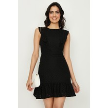 Select Moda Kadın Fırfırlı Eteği Volanlı Dantel Elbise