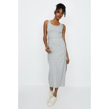 Select Moda Kadın Beli Kuşaklı Yırtmaçlı Uzun Elbise