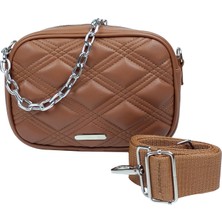 SİA ÇANTA Kapitone Desenli Gümüş Zincir Detaylı Baget Askılı , Örgü Kemer Askılı Omuz Ve Çapraz Çanta