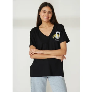 Discovery Expedition V Yaka Baskılı Siyah Kadın T-Shirt W-MERCAN