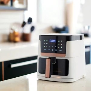 Robwell SR81 Yeni Nesil Renkli Menü 12 Pişirme Ayarlı 1800W Akıllı Sesli Uyarı 7lt air Fryer
