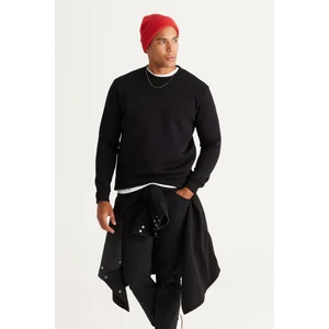 Altınyıldız Classics Erkek Siyah Standart Fit Normal Kesim Içi Polarlı 3 Iplik Bisiklet Yaka Pamuklu Sweatshirt