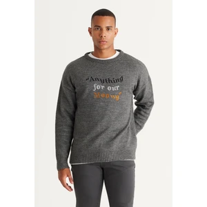 Altınyıldız Classics Erkek Gri Melanj Oversize Bol Kesim Bisiklet Yaka Desenli Şardonlu Yumuşak Dokulu Triko Kazak