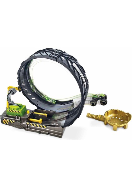 Hot Wheels Monster Trucks Çemberde Yarış Seti HBH70 fırsatları