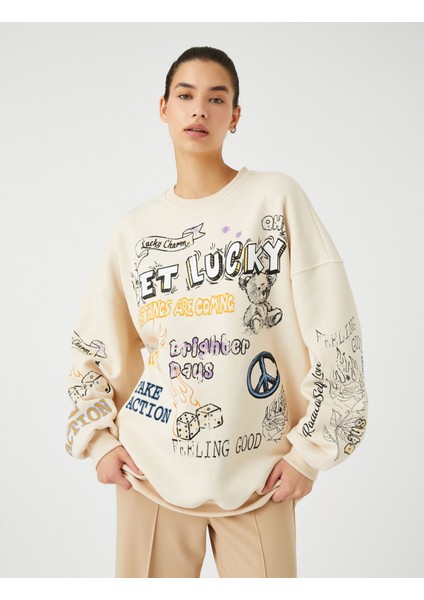 Oversize Sweatshirt Grafiti Baskılı Bisiklet Yaka Uzun Kollu