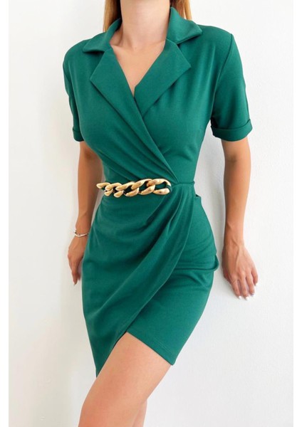 Zincir Detaylı Krep Elbise