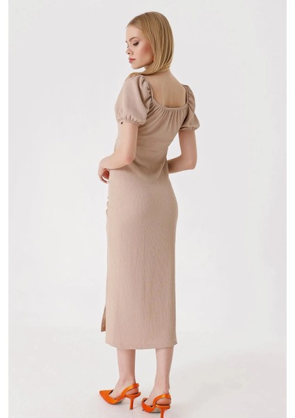 Kadın Bej Yırtmaçlı Yazlık Örme Elbise HZL23S-BD123961