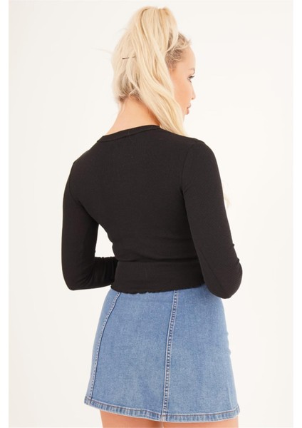 23254241 Kaşkorse Los Angeles Baskılı Crop Bluz Sıyah fırsatları