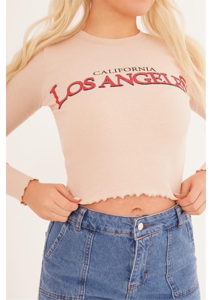 23254241 Kaşkorse Los Angeles Baskılı Crop Bluz Tas