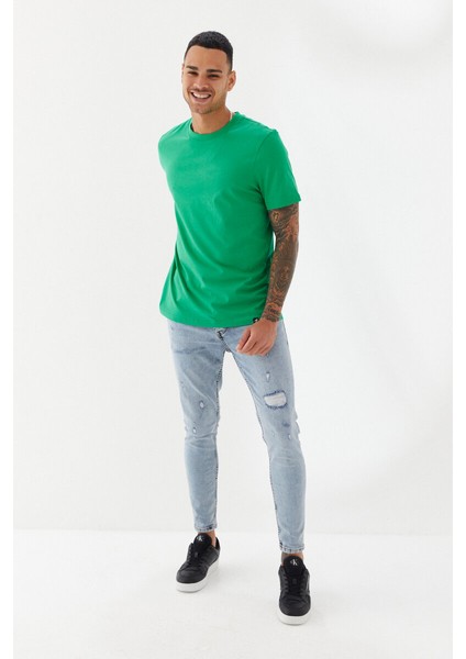 Etek Ucu Ebabil Silüet Baskı Düz Desen Bisiklet Yaka Regular Fit Tişört Benetton Yeşili modelleri