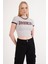 23254270 Kaşkorse Brooklyn Baskı Garnili Kısa Kol Crop Bluz Grı 1
