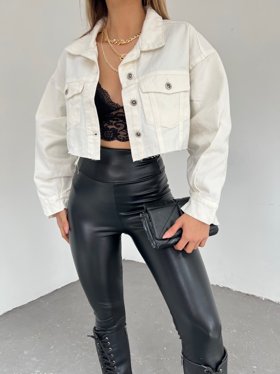 LB Laluna Butik Kadın Crop Kesim Ekru Denim Ceket Oversize Kalıp %80 Pamuk Özellikli