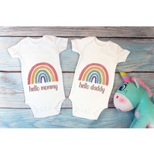 Tuğba Baby Özel Tasarım Lisanslı Hello Mommy Daddy Ikili Bebek Body 2li Anne Baba Bebek Badi Zıbın