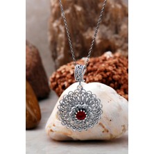 Telkari Işlemeli Taşlı Gümüş Kolye 6768