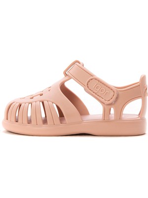 Igor Bebek Sandalet Kadınlar İçin Klasik Pudra Renkli Rahat Plastik Tasarım