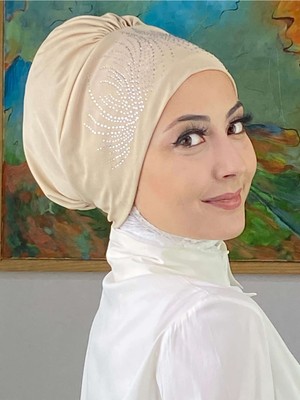 Butik Ambar Ihtişamlı Model Gümüş Taşlı Krem Bone