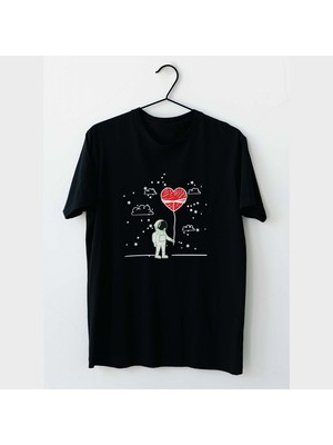 Mor Mürekkep Kalpli Balonlu Astronot Tasarım Baskılı Kadın Tshirt