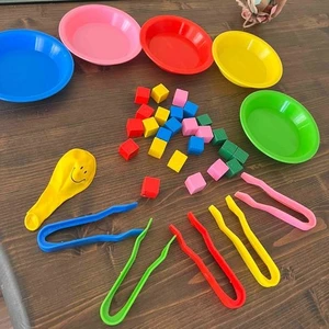 Kaan Oyuncak Renkli Ahşap Küpler Aktarmaseti Montessori Beceri Oyunu