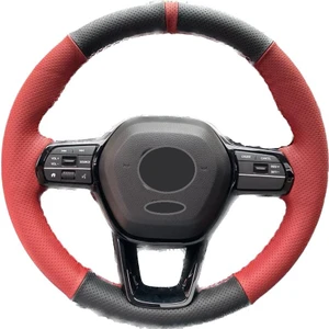 Detay Deri Direksiyon Honda Civic Fe 2021 Noktalı Kırmızı Şeritli Kırmızı Dikiş Direksiyon Kılıfı