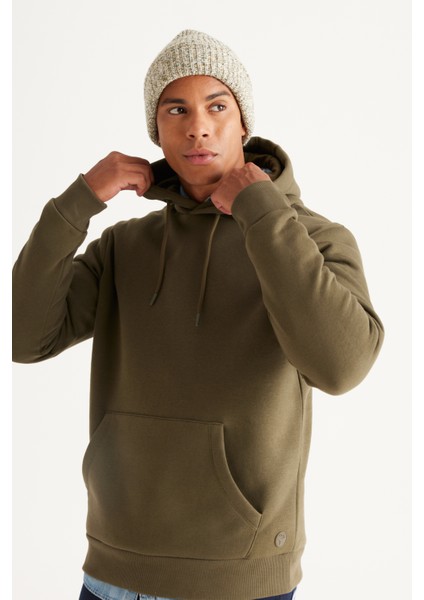Erkek Haki Standart Fit Normal Kesim Içi Polarlı 3 Iplik Kapüşonlu Kanguru Cepli Pamuklu Sweatshirt