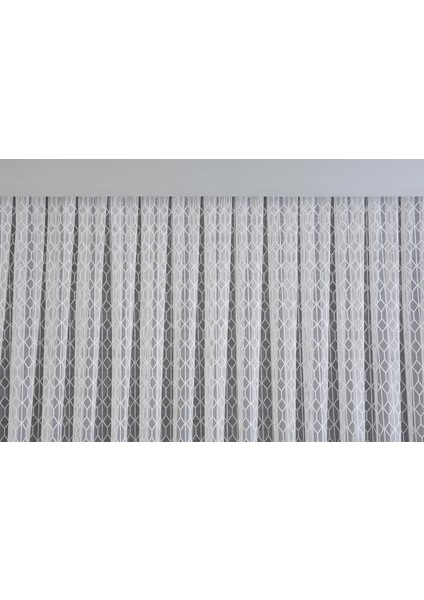 Salon ve Oturma Odalası Perdesi Gerçek Örme Jakar Dokuma 1/3 Yeni Sezon Sınırlı Stok fırsatları