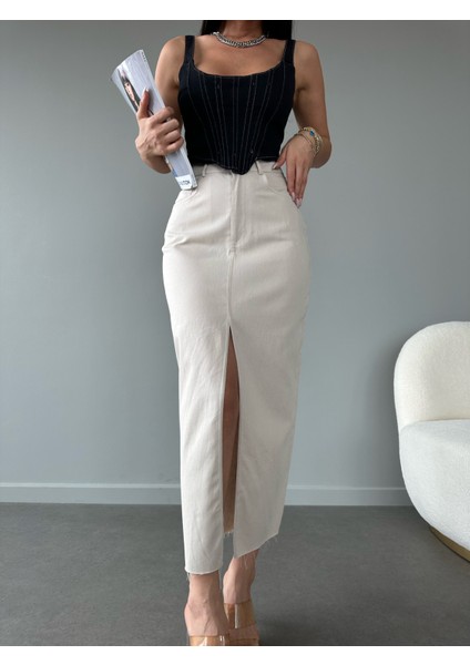 Kadın Yüksek Bel Önden Yırtmaçlı Altı Kesik Uzun Etek modelleri