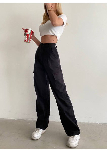 Kadın Siyah Yüksek Bel Kargo Cepli Geniş Paça Palazzo Pantolon modelleri