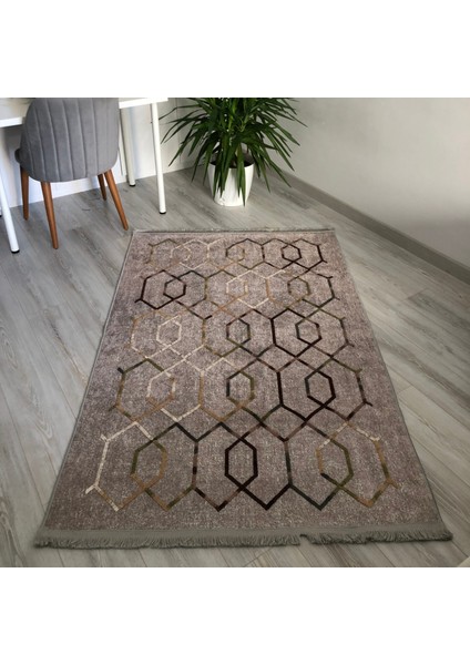 Krem Geometrik Renk Geçişli Nakış Kabartmalı Kilim