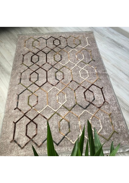 Krem Geometrik Renk Geçişli Nakış Kabartmalı Kilim