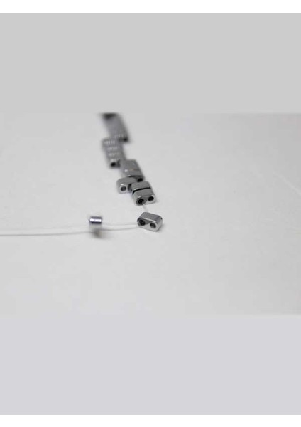 Hematit Taşı Çift Delikli Yarım Dizi (17460) (18CM Uzunluğundadır) modelleri