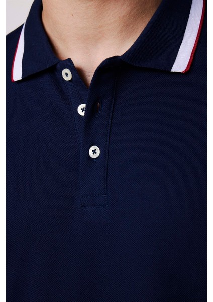 Erkek Polo Yaka Slim Fit Yaka ve Kol Şeritli Pike Lacivert Tişört fırsatları
