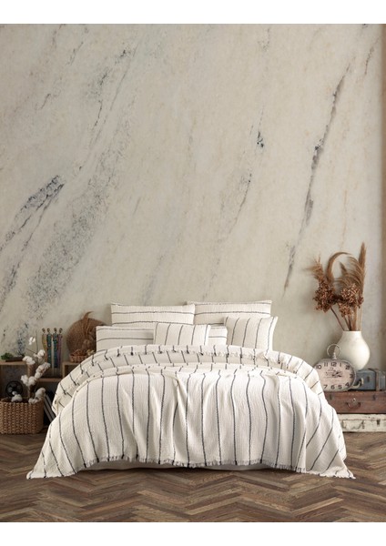 Bej Etnik Desenli Naturel 4 Katlı Multi Muslin %100 Pamuk Çift Kişillik Yatak Örtüsü