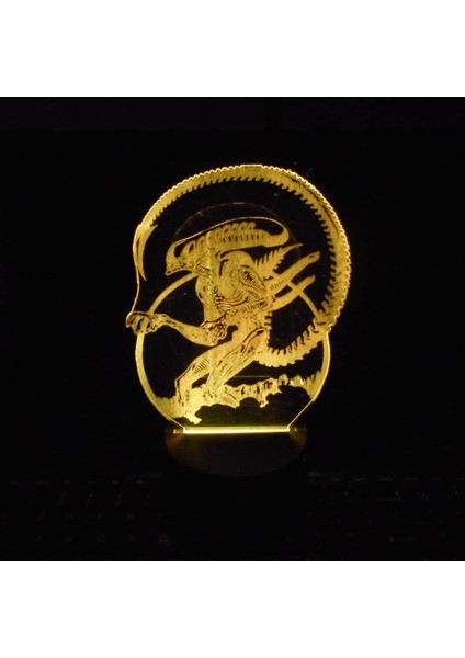 Alien Xenomorph 7 "uzun Boylu Özel Lazer Oyma 3D Efekt Akrilik LED Masa Üstü Gece Işığı Lambası (Yurt Dışından) fiyatları