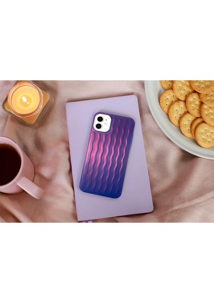 Apple Iphone 13 Dalgalı Kabartmalı Silikon Wave Telefon Kapak