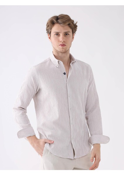 Bej Erkek Slim Fit Düğmeli Yaka Uzun Kol Gömlek fırsatları