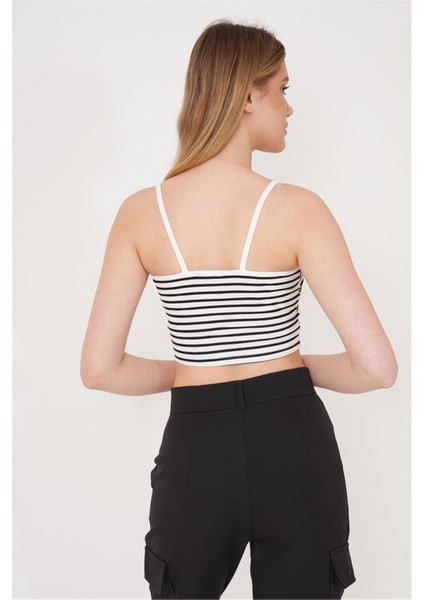 23254291 Kaşkorse Ince Askılı Çizgi Desen Crop Atlet Sıyah modelleri