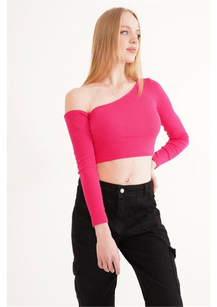 23254281 Kaşkorse Tek Omuz Dekolteli Uz.kol Bluz Fusya fiyatları
