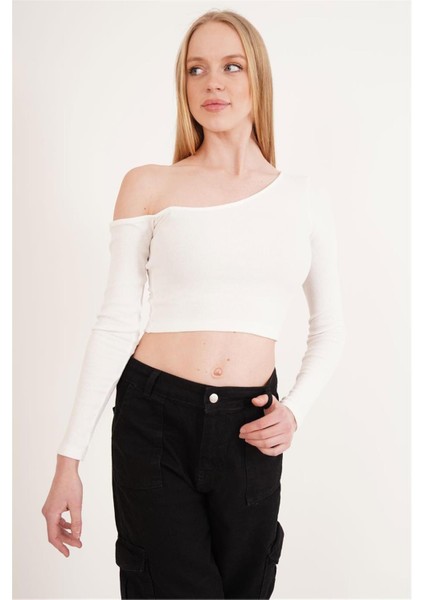 23254281 Kaşkorse Tek Omuz Dekolteli Uz.kol Bluz Beyaz fiyatları